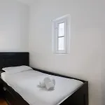 Amoreiras Apartment Lisbon